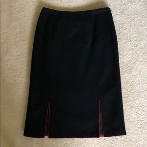 WilliSmith size 4 black skirt with red accents